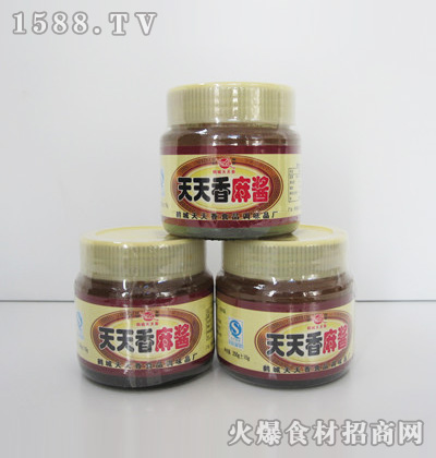 �Q�����������u