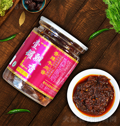 ���� ����ţ���u70g���պ�ϰ�����u��ͥС���bţ���L(f��ng)ζ�u����