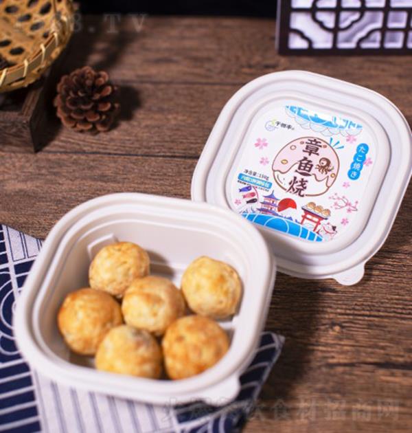 ���S ���~�����b